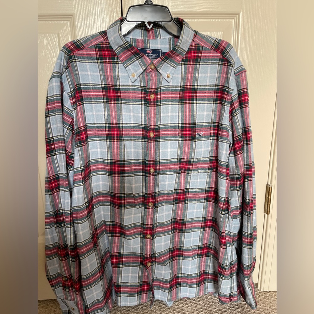 Vineyard Vines Flannel Plaid Button down Size XXL
